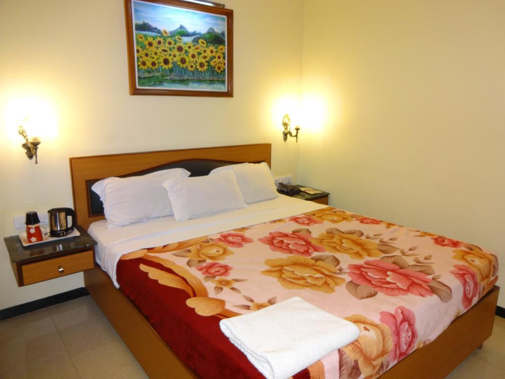 Hotel Nahar Manchester Inn Coimbatore Dış mekan fotoğraf